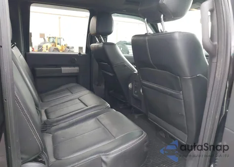 2015 Ford F-250 Lariat z USA, uszkodzony, nr VIN 1FT7W2BT7FED38359